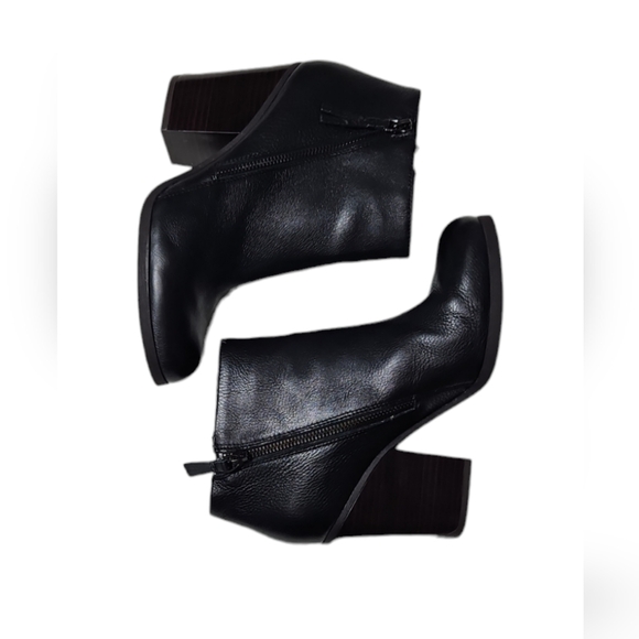 Kenneth Cole Reaction Might Free Me Black Ankle Boots Sz 9 - Picture 4 of 12